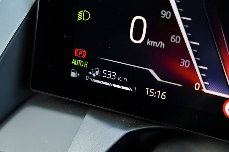 Autonomie du SUV hybride rechargeable