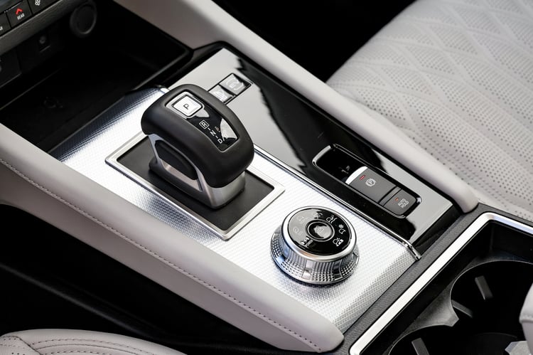 Détails du SUV hybride rechargeable