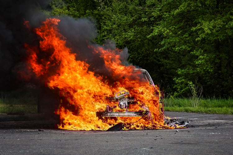 Renault Megane E-Tech et Fireman Access