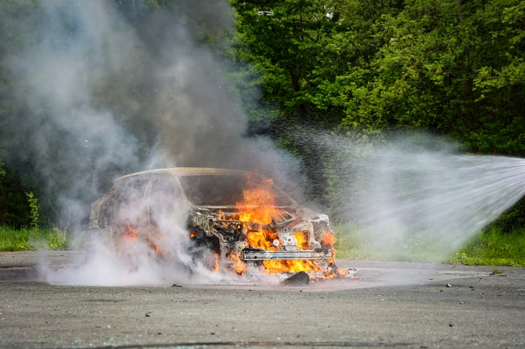 Renault Megane E-Tech et Fireman Access