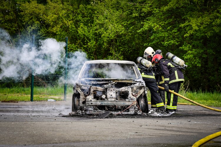 Renault Megane E-Tech et Fireman Access