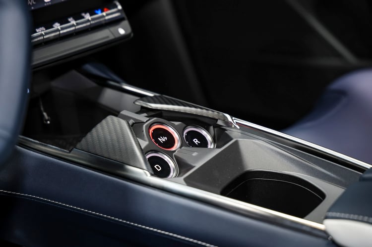 À bord du SUV coupé électrique