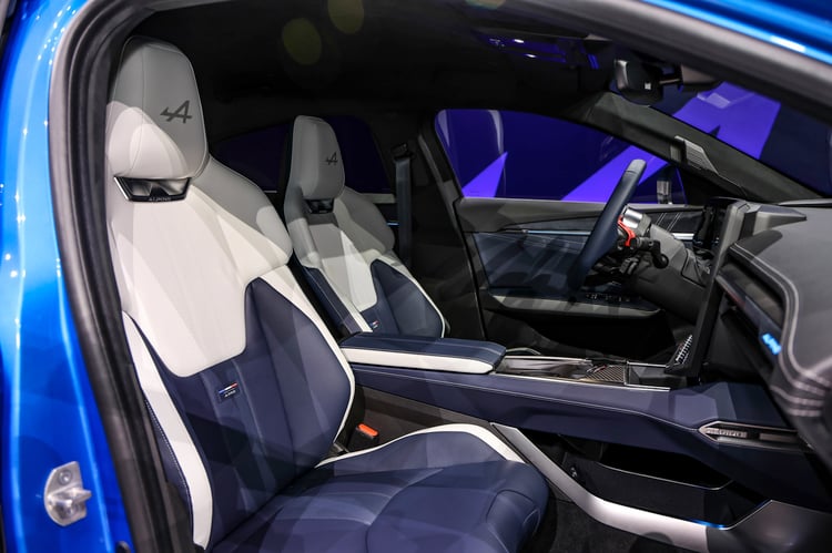 À bord du SUV coupé électrique