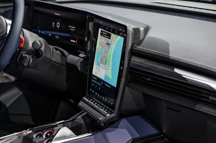 À bord du SUV coupé électrique