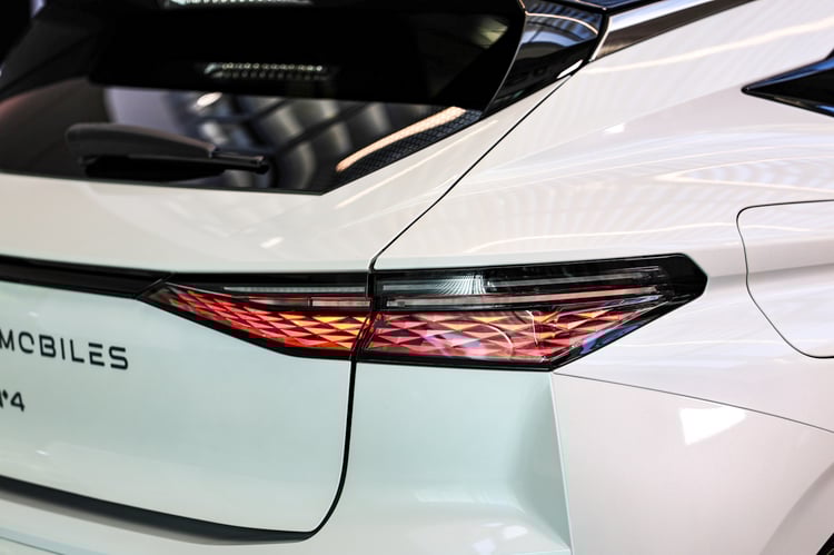 Design DS N°4 E-Tense