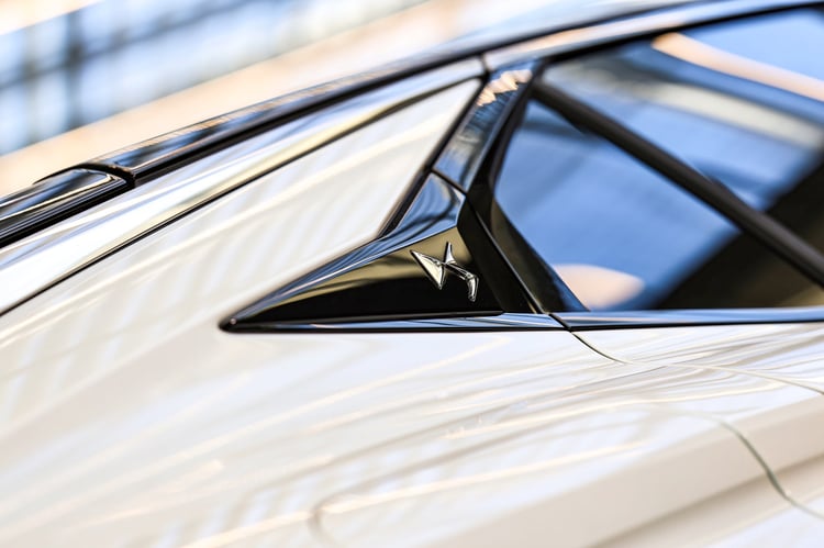 Design DS N°4 E-Tense