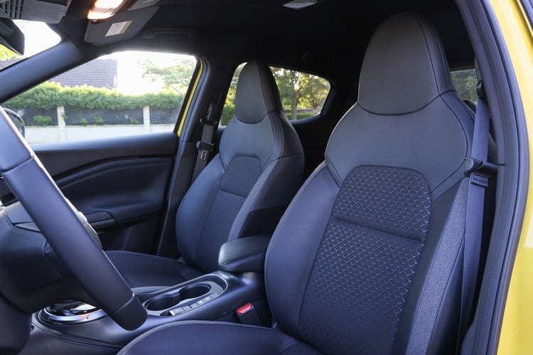 À bord du Nissan Juke Hybrid