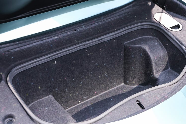 Des panneaux et tissus par Autoneum