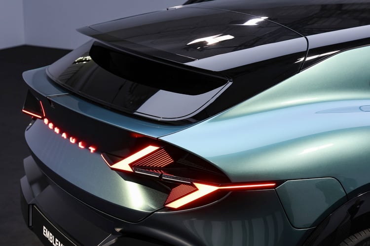 Design de la Renault Emblème