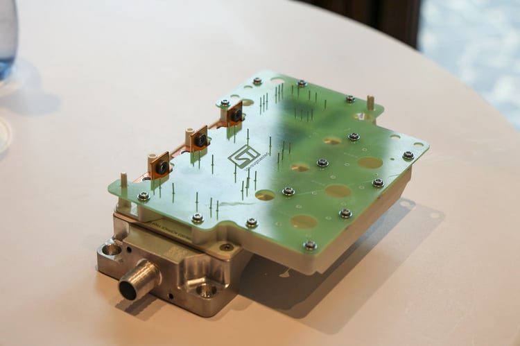 Composants STMicroelectronics et carbure de silicium