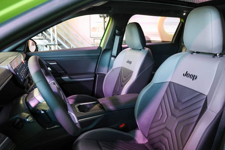 À bord du Jeep Compass électrique