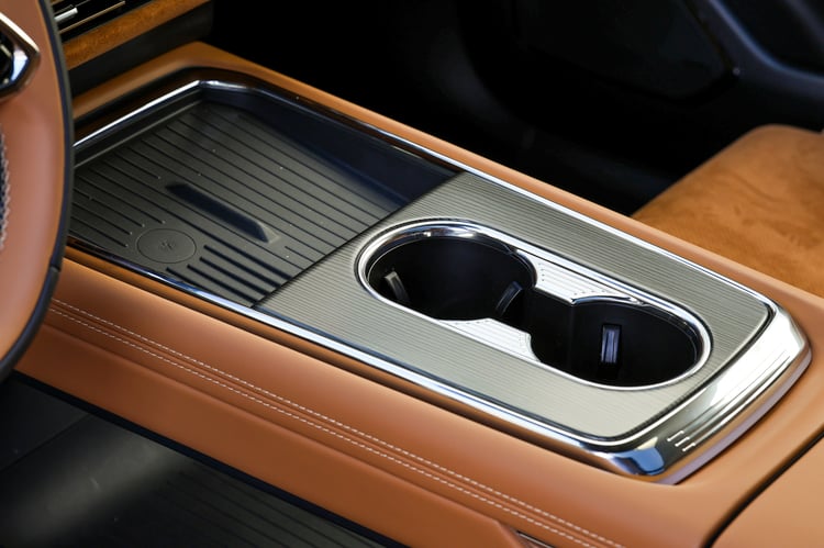 Consommations et autonomie de la berline japonaise