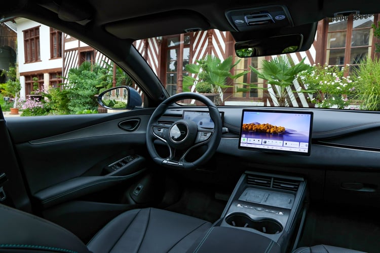 À bord de la BYD Seal 6 DM-i Touring