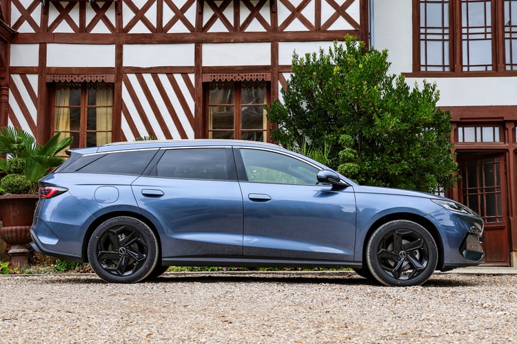 Design de la BYD Seal 6 DM-i Touring