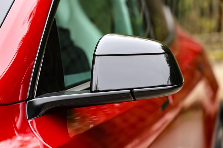 Tesla Model Y Performance 2025