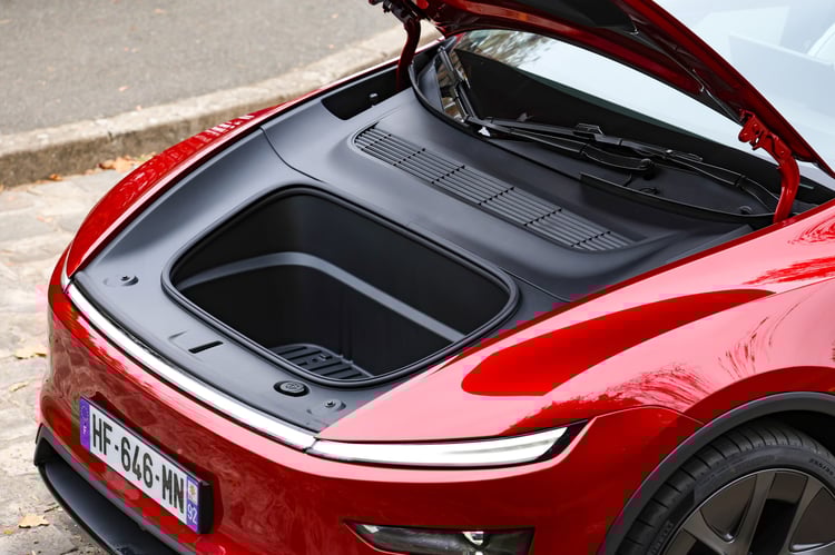 Tesla Model Y Performance 2025