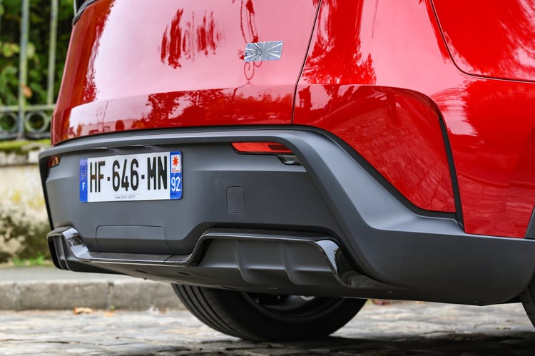 Tesla Model Y Performance 2025