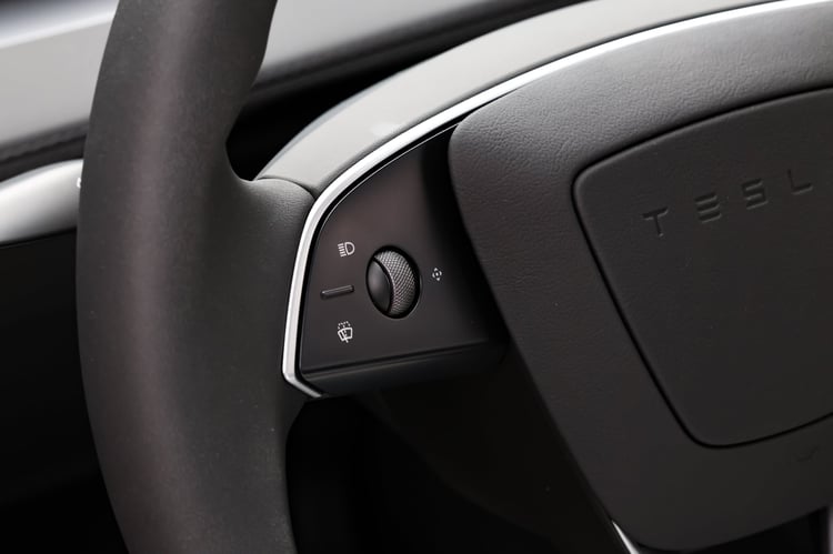 Tesla Model Y Performance 2025