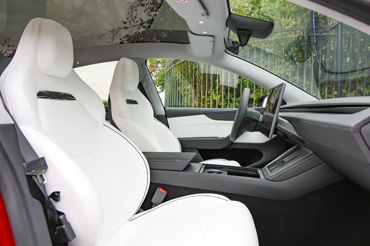 Tesla Model Y Performance 2025