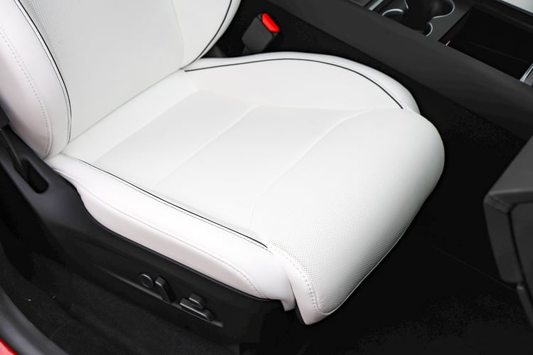 Tesla Model Y Performance 2025