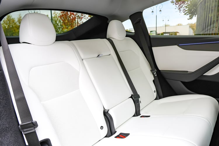 Tesla Model Y Performance 2025