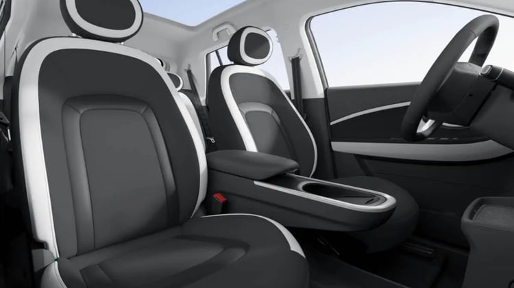 Sièges avant de la JAC E30X avec accoudoir central