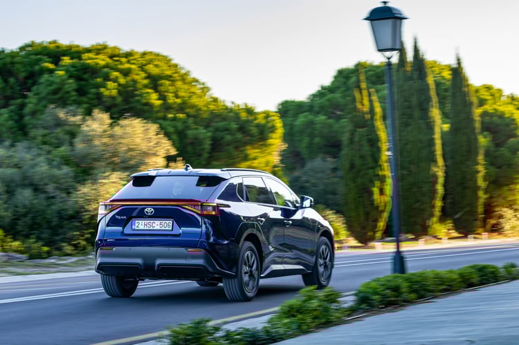 Recharge et autonomie du Toyota bZ4X