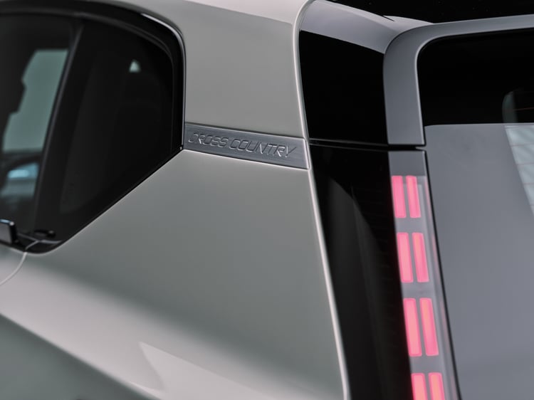 Volvo EX60 Cross Country