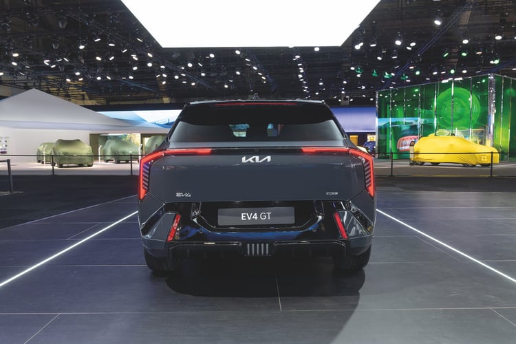KIA EV4 GT