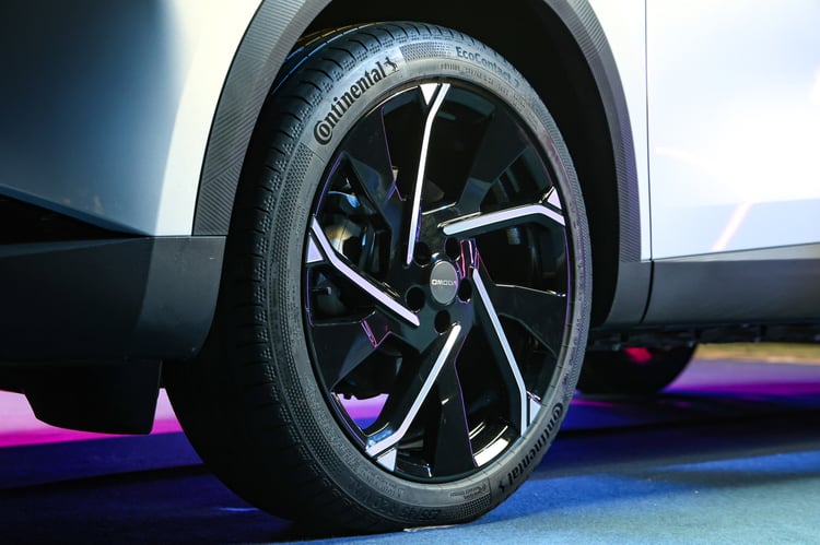 Jusqu'à 21 pouces pour les roues de l'Omoda 7 SHS-P