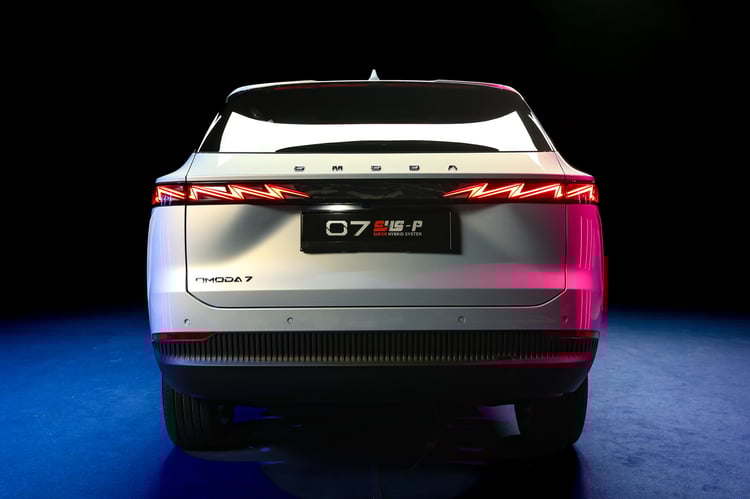 Arrière du crossover hybride rechargeable