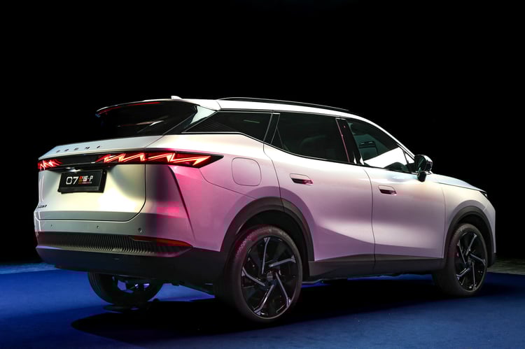 L'Omoda 7 SHS-P vient bousculer l'Austral et le 3008 !