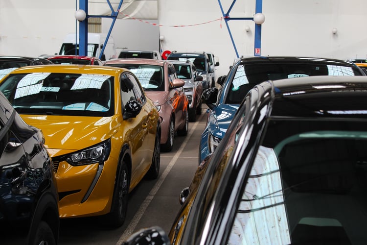 A la vente aux enchères VPauto de véhicules électriques