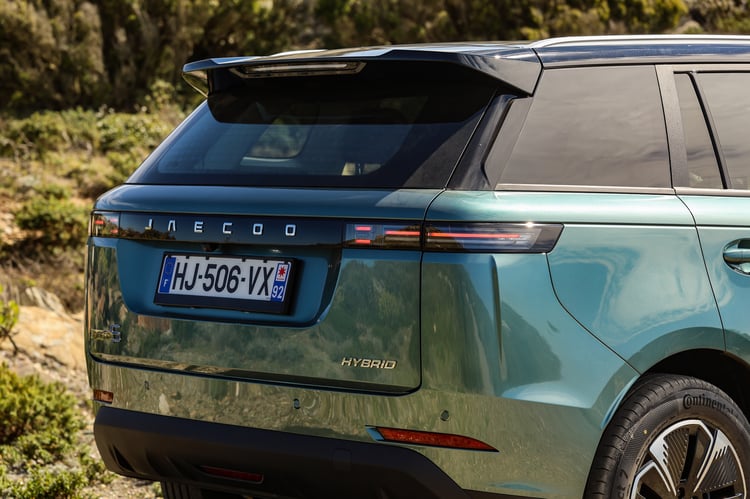 Une silhouette familière et bien exécutée