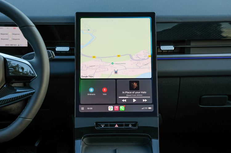 Écran central tactile en cascade façon Citroën C5 Aircross !