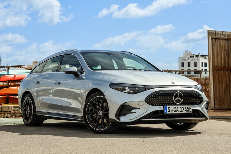 Une Mercedes CLA Shooting Brake familière...