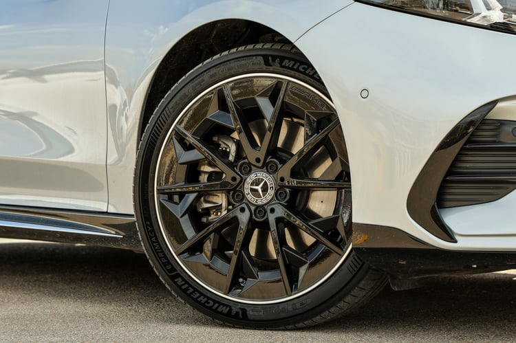 Des jantes de 19 pouces pour notre AMG Line