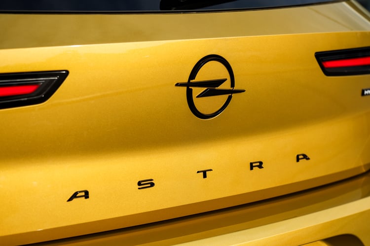 l'Opel Astra PHEV