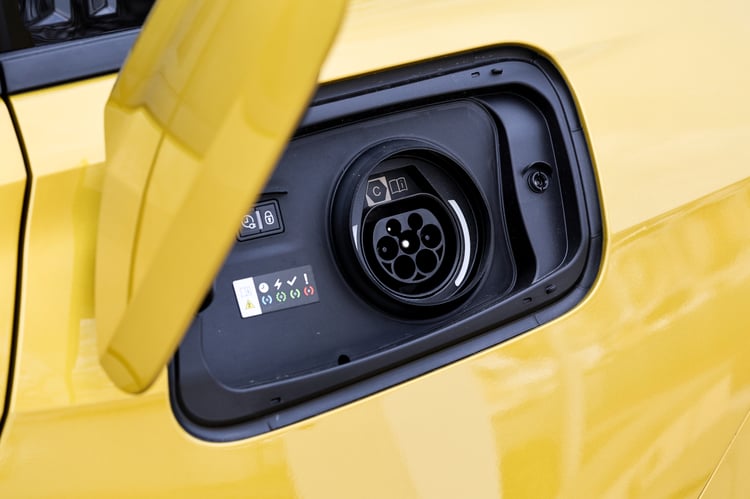 Mais une recharge très lente...