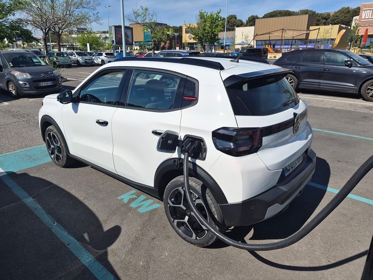 La Citroën ë-C3 urban range en charge / Image : AP.