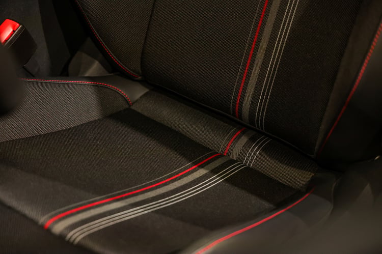 Rappel des motifs historiques à bord des Golf GTI