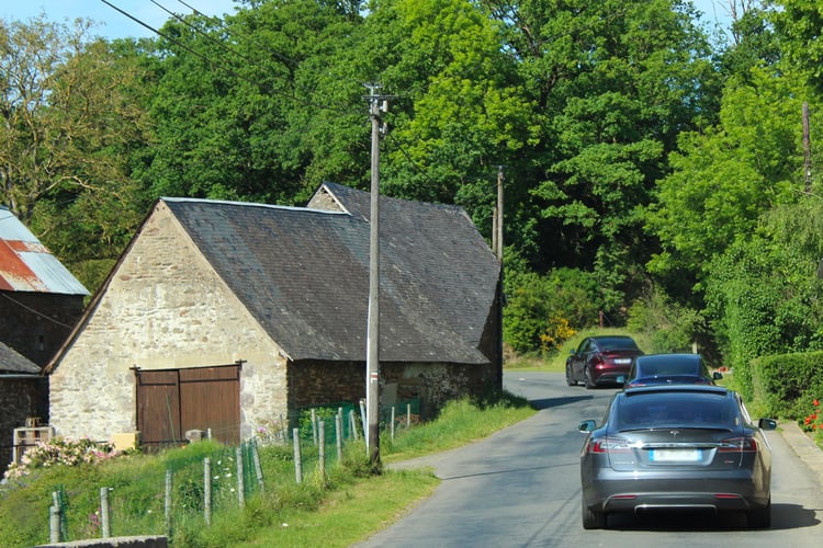 A travers les Alpes Mancelles