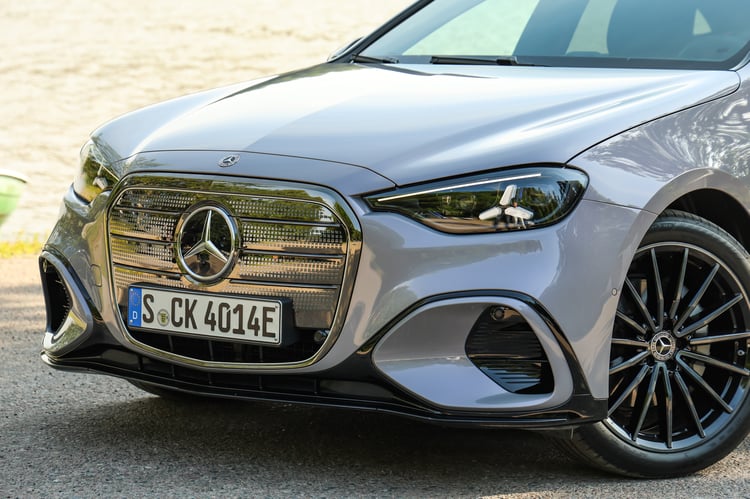 Face avant de GLC version berline