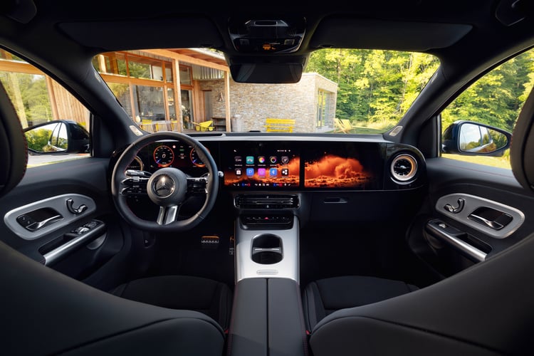 À bord du Mercedes GLA électrique