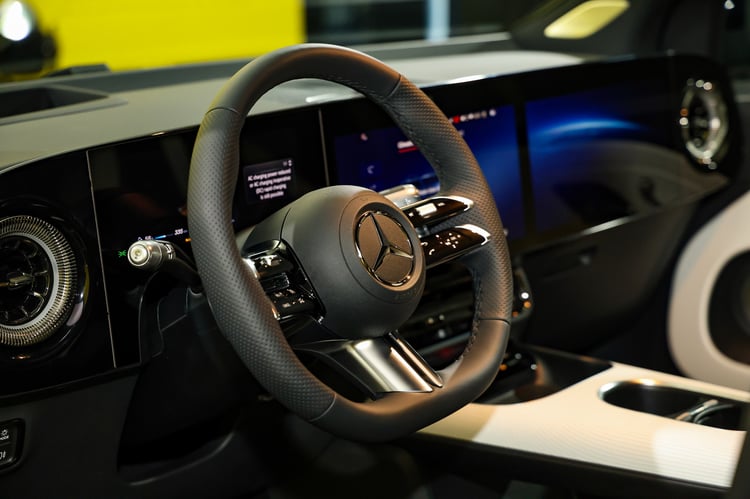 Au volant du Mercedes GLA électrique