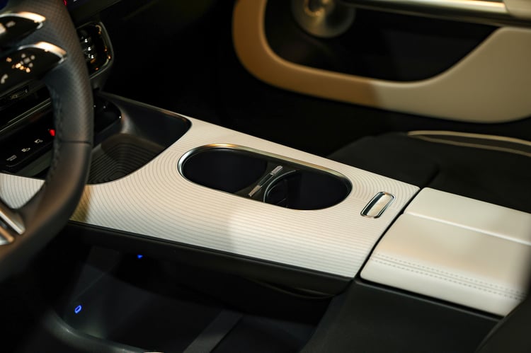 Console centrale flottante du SUV compact premium