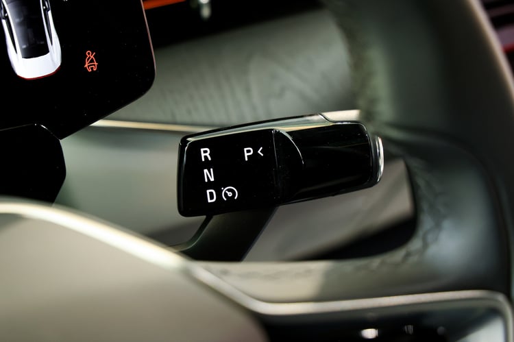 Commande de boîte familière Geely / Volvo !