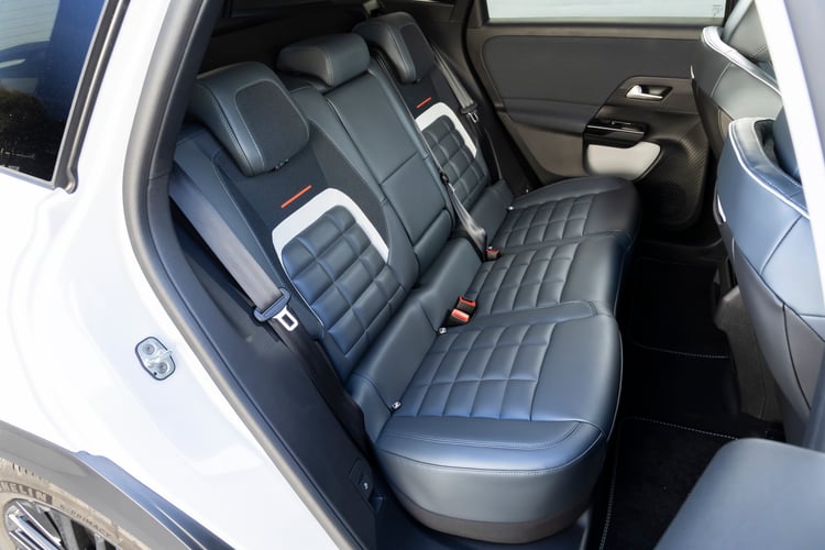 Banquette arrière en cuir du Citroën ë-C5 Aircross électrique 2026