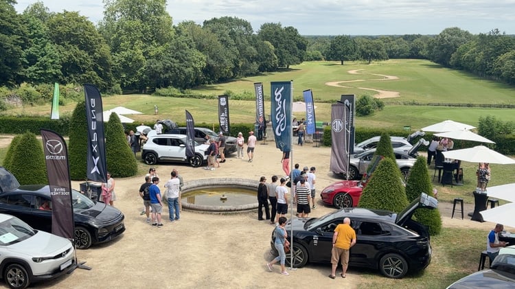bilan salon automobile electrique Angers 2026