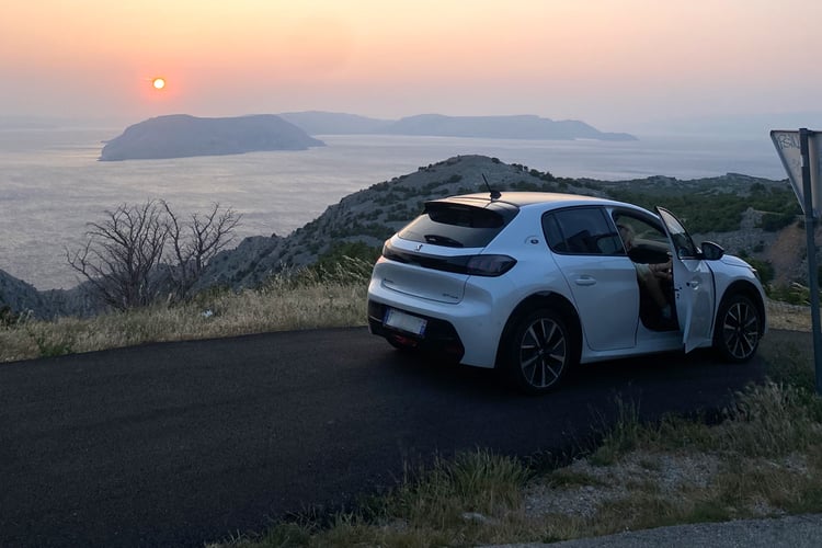 La Peugeot e-208 de Valentin - La Magistrale Adriatique (Croatie)
